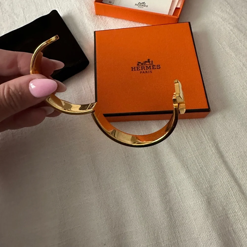 Hermés CLIC H BRACELET - Picture 5 of 11